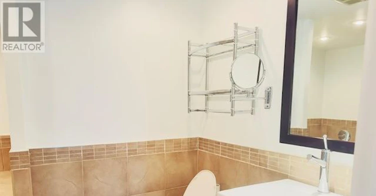 2702-10 Yonge Street, Toronto, ON, M5E 1R4 - 24