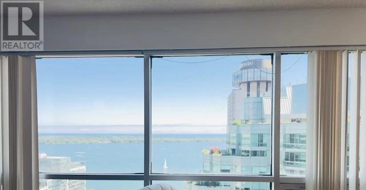 2702-10 Yonge Street, Toronto, ON, M5E 1R4 - 2