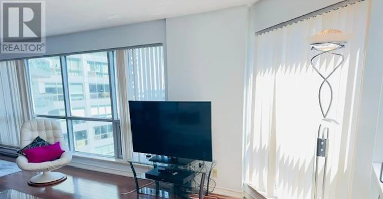 2702-10 Yonge Street, Toronto, ON, M5E 1R4 - 7