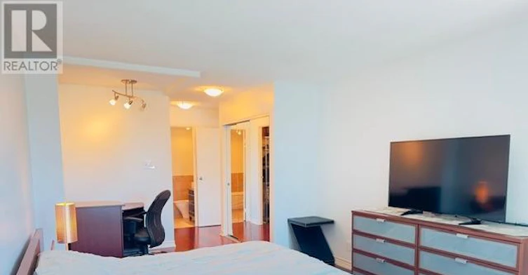 2702-10 Yonge Street, Toronto, ON, M5E 1R4 - 17