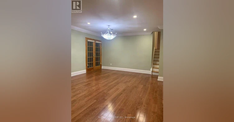 UPPER-63 Lesgay Crescent, Toronto, ON, M2J 2J2 - 5
