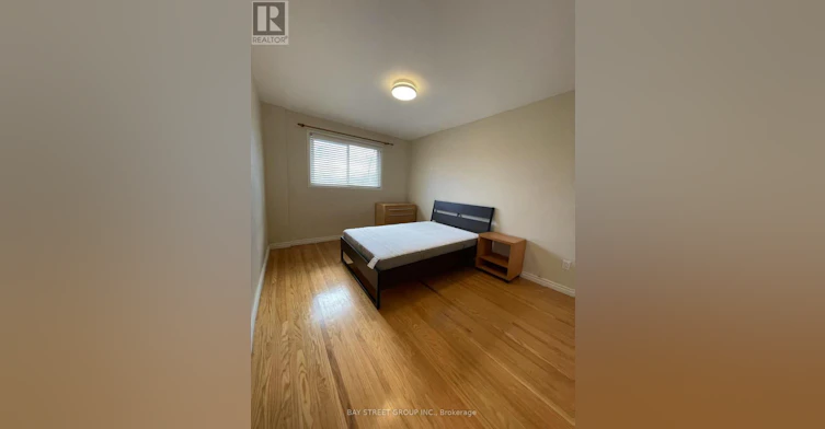 UPPER-63 Lesgay Crescent, Toronto, ON, M2J 2J2 - 9