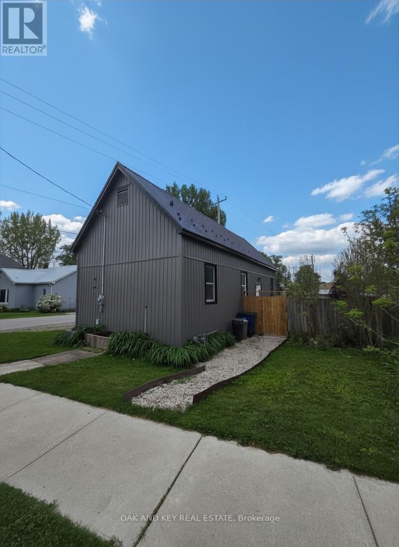 22933 Hagerty Road, Newbury, ON, N0L 1Z0
