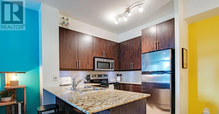 202-88 Broadway Avenue, Toronto, ON, M4P 0A5 - 9