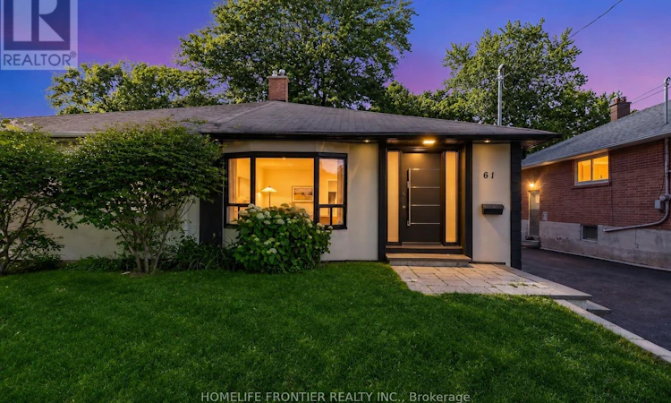 61 Sundial Crescent
