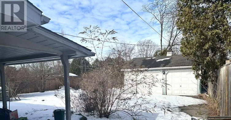 5183 Cherryhill Crescent, Burlington, ON, L7L 4C3 - 3