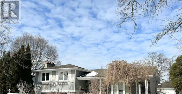 5183 Cherryhill Crescent, Burlington, ON, L7L 4C3 - 2