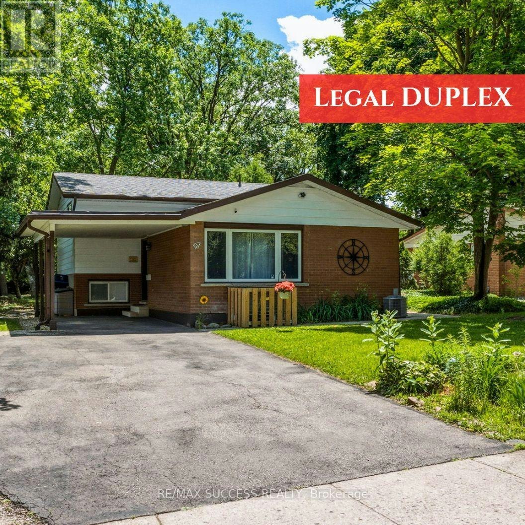 97 Blythwood Road, Waterloo, ON, N2L 4A1