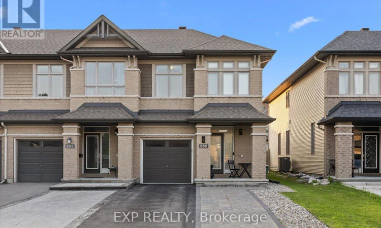 255 Shinleaf Crescent