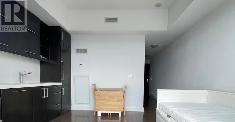 5305-1080 Bay Street, Toronto, ON, M5S 0A5 - 10