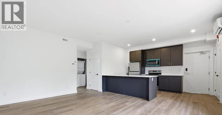 202-133 Laird, Essex, ON, N8M 1S4 - 3