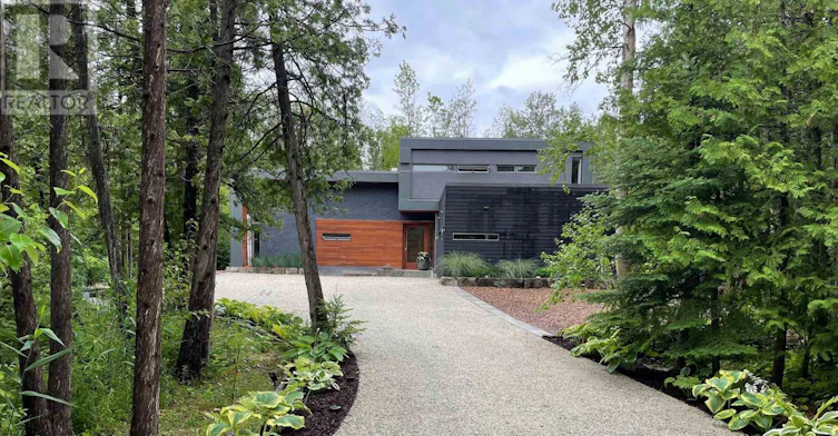 208544 26 Highway, Blue Mountains, ON, N0H 1J0