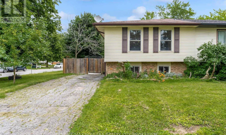 2 Baldwin Crescent