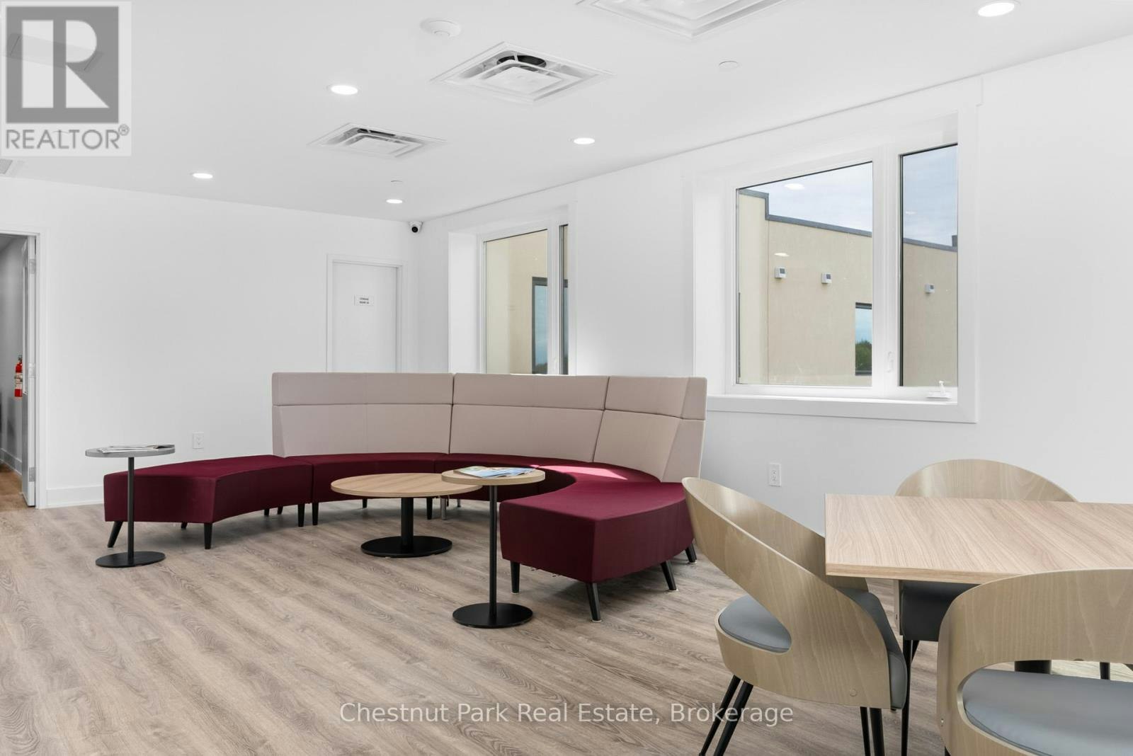 STUDIO SUITE-520 Isaac Street, Gravenhurst, ON, P1P 1G1 - 27