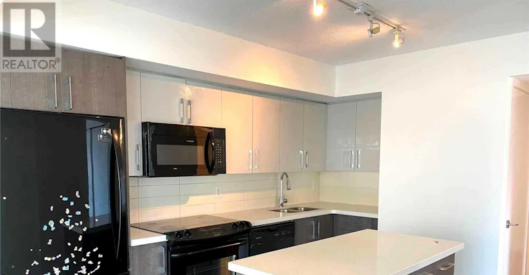 504-126 Simcoe Street, Toronto, ON, M5H 4E6 - 2