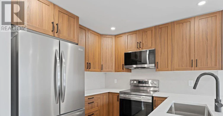 A-96 Fieldrow Street, Ottawa, ON, K2G 2Y9 - 6