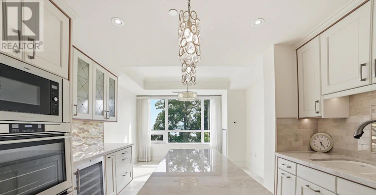 328C-3500 Lakeshore Road W, Oakville, ON, L6L 0B4 - 26