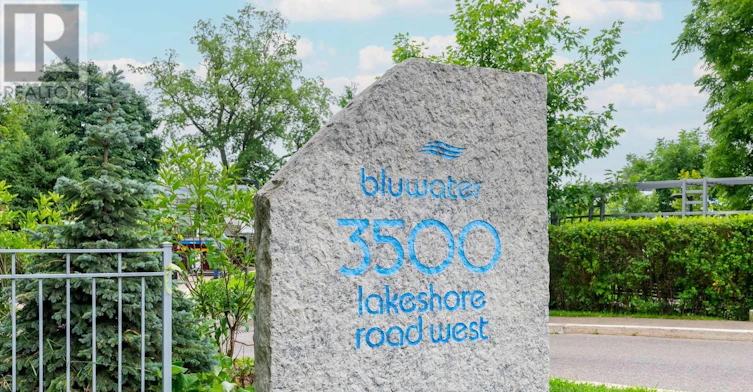 328C-3500 Lakeshore Road W, Oakville, ON, L6L 0B4 - 2
