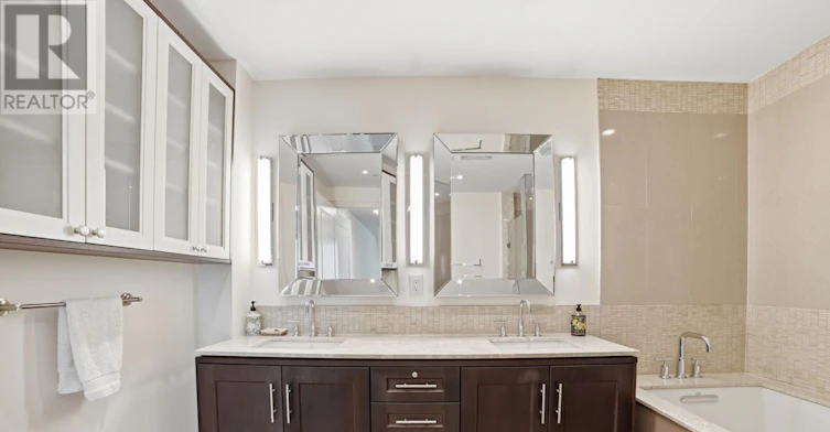 328C-3500 Lakeshore Road W, Oakville, ON, L6L 0B4 - 34