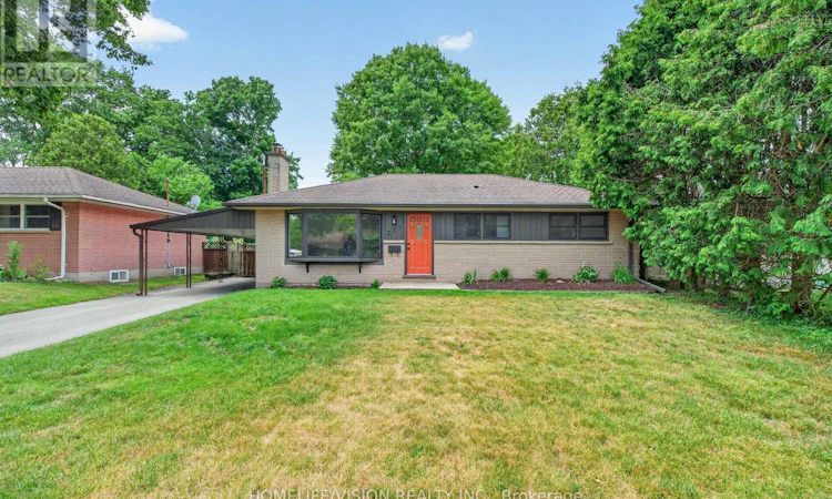 377 Griffith Street