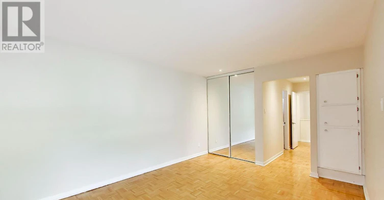 57-396 Woodsworth Road, Toronto, ON, M2L 2T9 - 11