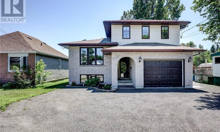 2039 Bancroft Drive