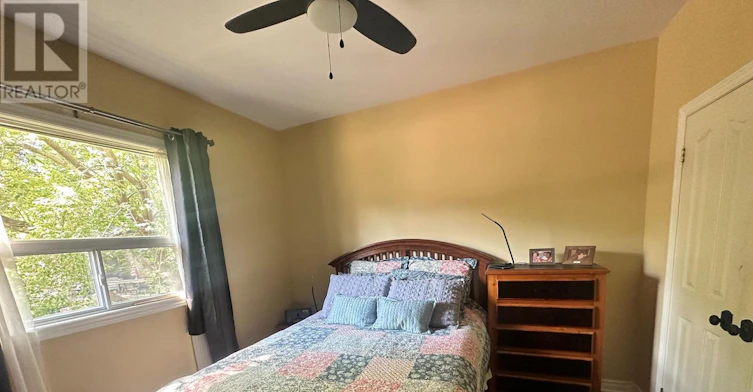 32 1st Lane, Wasaga Beach, ON, L9Z 2G3 - 3