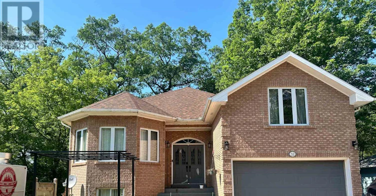 32 1st Lane, Wasaga Beach, ON, L9Z 2G3