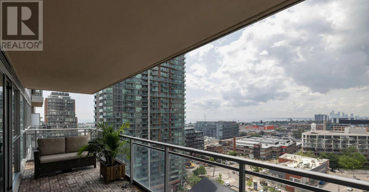 1605-100 Western Battery Road, Toronto, ON, M6K 3S2 - 15