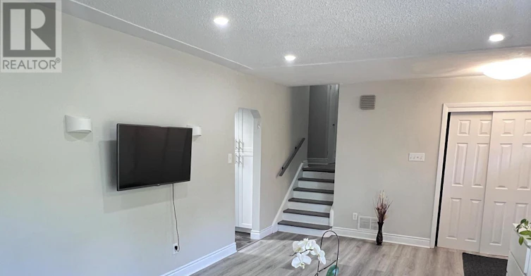46 Radcliffe Crescent, London, ON, N6H 3X4 - 12