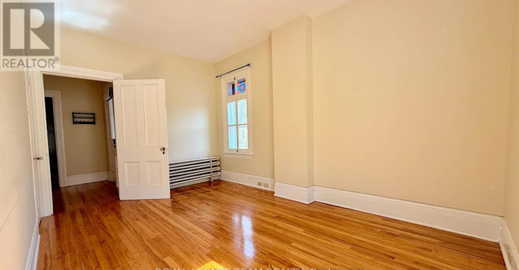 2-14 Galt Street, Ottawa, ON, K1S 4R4 - 9