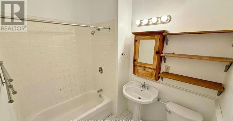 2-14 Galt Street, Ottawa, ON, K1S 4R4 - 13
