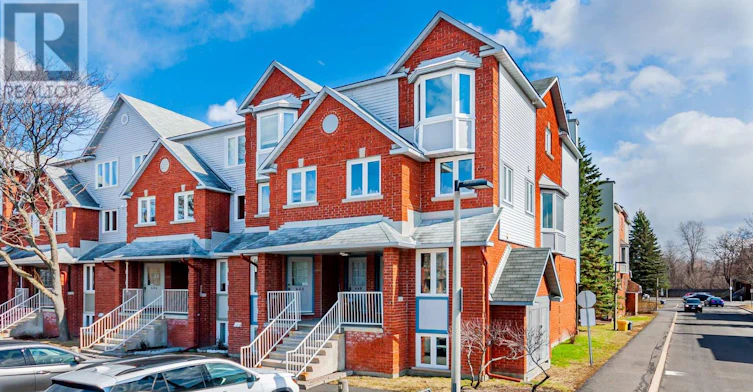 442 Briston Private, Ottawa, ON, K1G 5R4