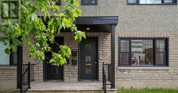 72 St. Andrew Street, Ottawa, ON, K1N 5G1 - 5