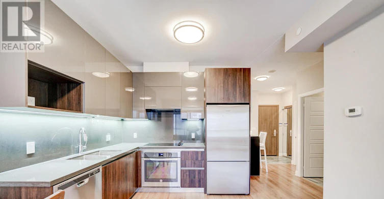 531-25 Water Walk Drive, Markham, ON, L6C 0G3 - 18