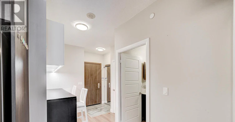 531-25 Water Walk Drive, Markham, ON, L6C 0G3 - 14