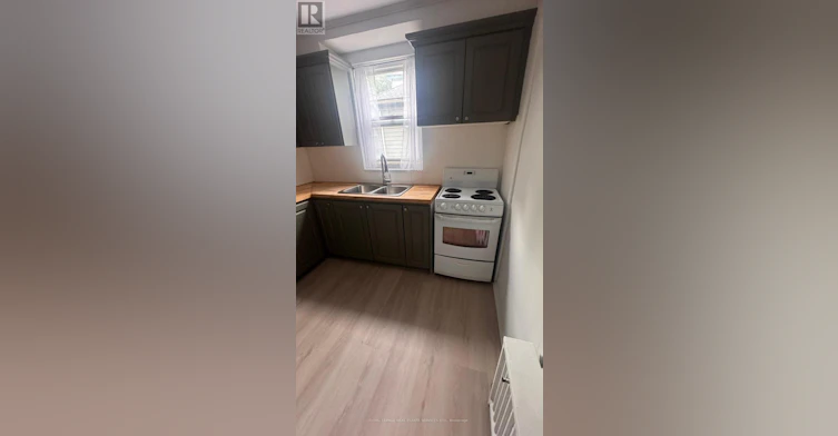 203 55a Long Branch Avenue, Toronto, ON, M8W 3J1 - 9