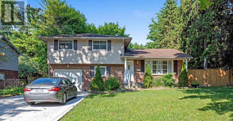 1543 Stoneybrook Crescent, London, ON, N5X 1C6