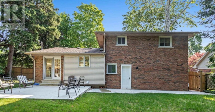 1543 Stoneybrook Crescent, London, ON, N5X 1C6 - 4
