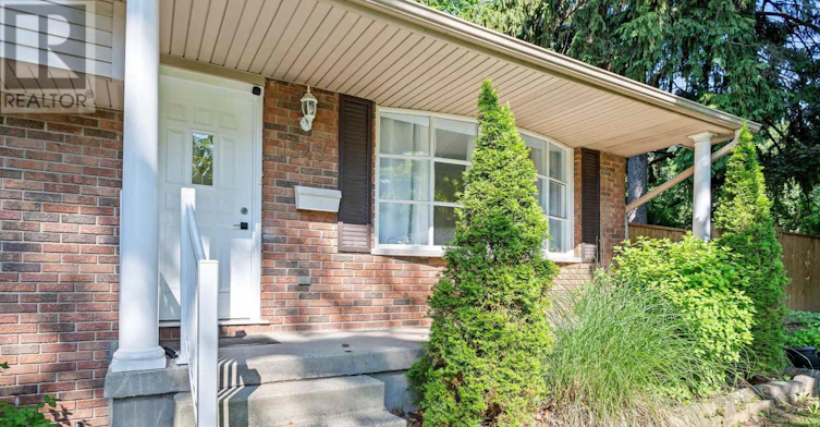 1543 Stoneybrook Crescent, London, ON, N5X 1C6 - 7