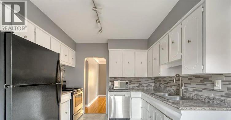 2010 Olive, Windsor, ON, N8T 1R7 - 14