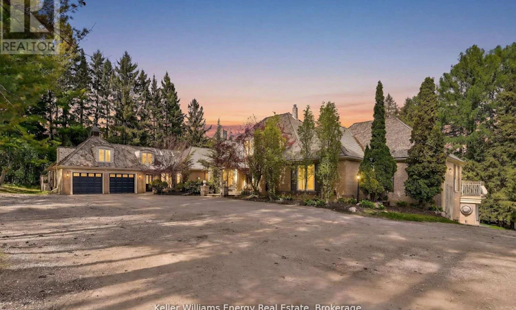 7925 Cedarbrook Trail