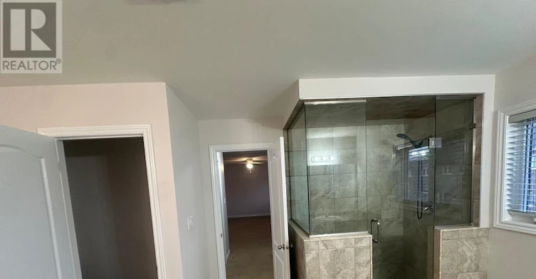 1832 Western Crescent, Oshawa, ON, L1G 0B4 - 5
