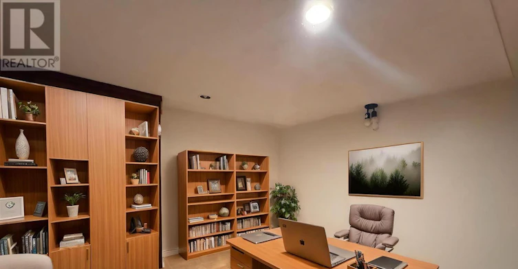 62 Plains Road E, Burlington, ON, L7T 2B9 - 22