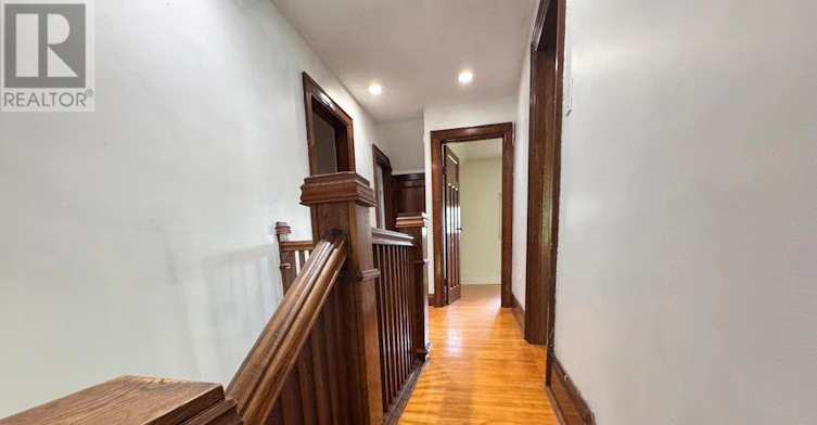 62 Plains Road E, Burlington, ON, L7T 2B9 - 10