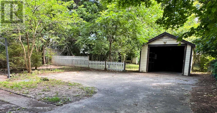 62 Plains Road E, Burlington, ON, L7T 2B9 - 24