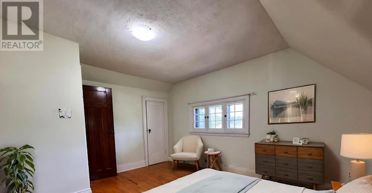 62 Plains Road E, Burlington, ON, L7T 2B9 - 14