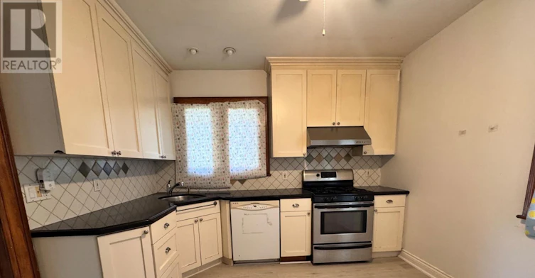 62 Plains Road E, Burlington, ON, L7T 2B9 - 7