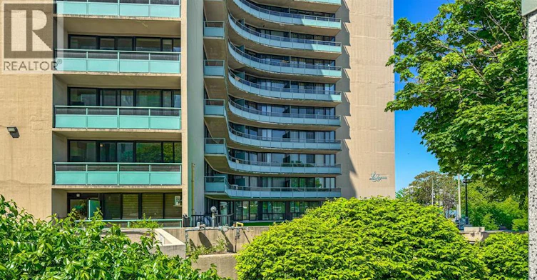 1116-111 Riverside Drive East, Windsor, ON, N9A 2S6 - 18