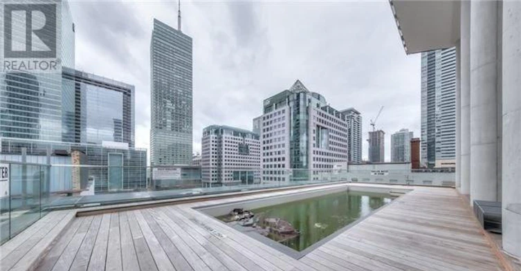 704-224 King Street W, Toronto, ON, M5H 0A6 - 11